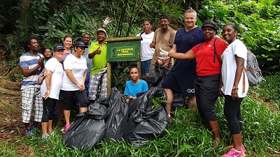 Air Seychelles and SNPA team following the clearing of the trail_400x225.jpg