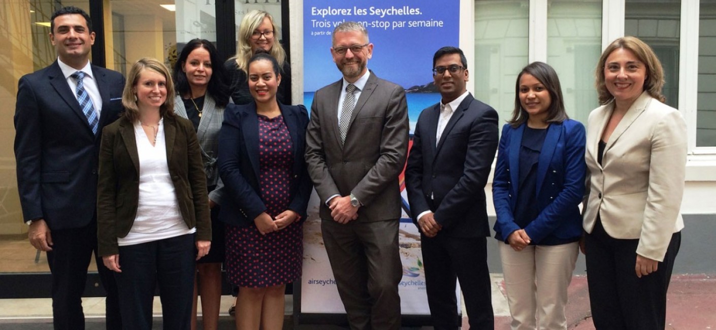 Manoj Papa, Chief Executive Officer of Air Seychelles, with senior representatives of Air Seychelles and the AVIAREPS team in France